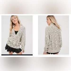 Aerie Gray Sweatshirt Cozy pullover